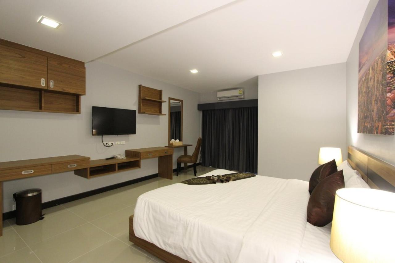 The Leisure Hotel Bang Bo Buitenkant foto