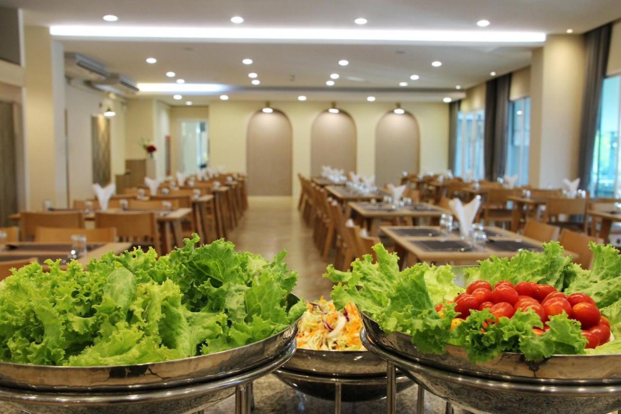 The Leisure Hotel Bang Bo Buitenkant foto