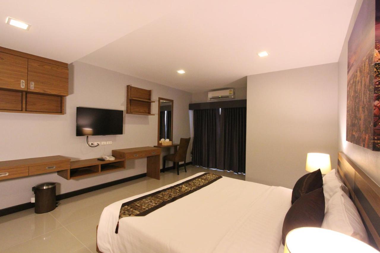 The Leisure Hotel Bang Bo Buitenkant foto